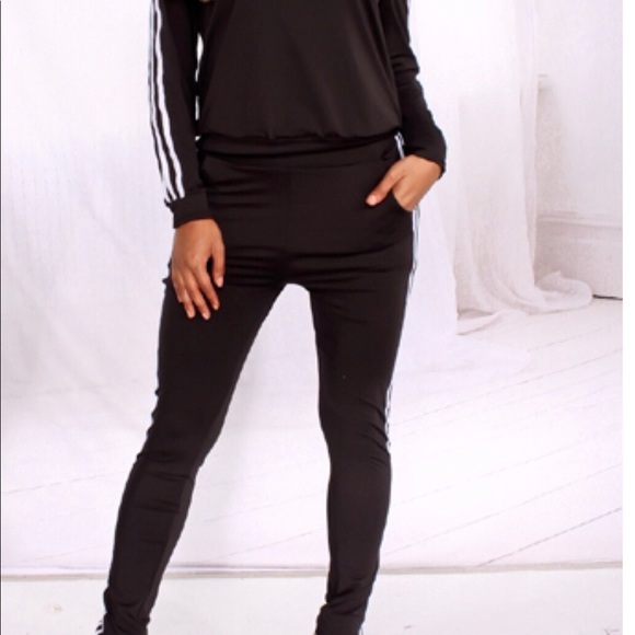 Sold out - Picture 3 of 4